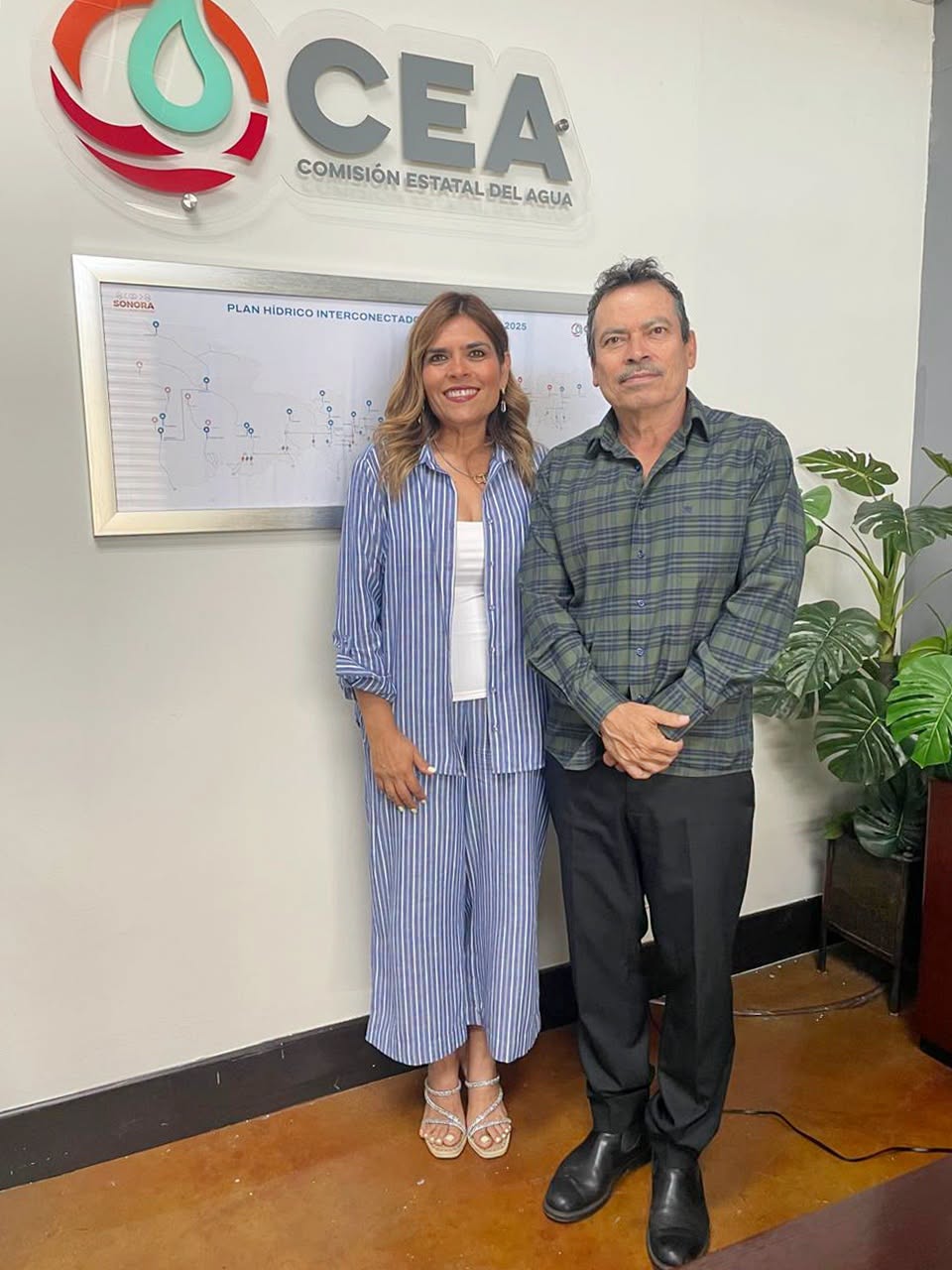 REUNIÓN DE TRABAJO CON EL DR. ARIEL MONGE MARTÍNEZ.