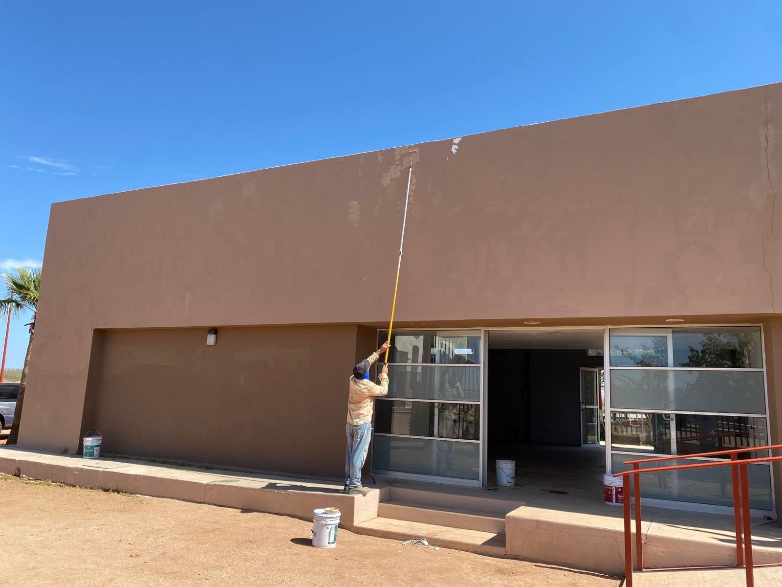 RETOQUE Y MEJORAMIENTO DE IMAGEN DEL GIMNASIO MUNICIPAL