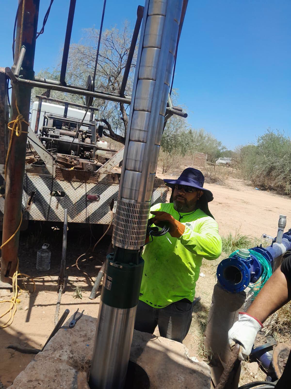 TRABAJANDO POR UN MEJOR SERVICIO DE AGUA POTABLE