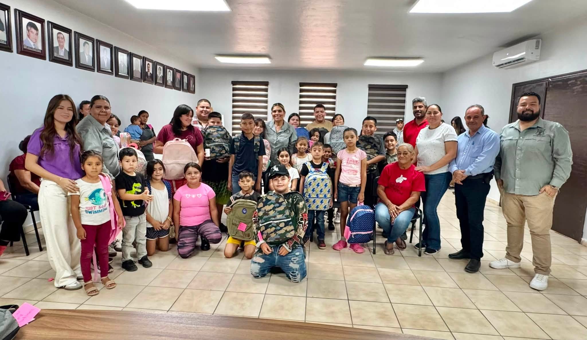 APOYANDO SU REGRESO A CLASES